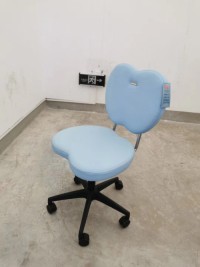 High Quality Revolving Chair